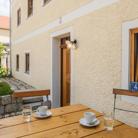 Appartement Historische Mit Gehobenem Ambiente Walting