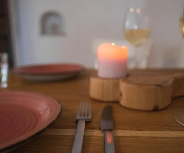 Historische Mit Gehobenem Ambiente Appartement